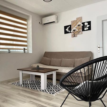 Starlux Apartment Mostar Kültér fotó